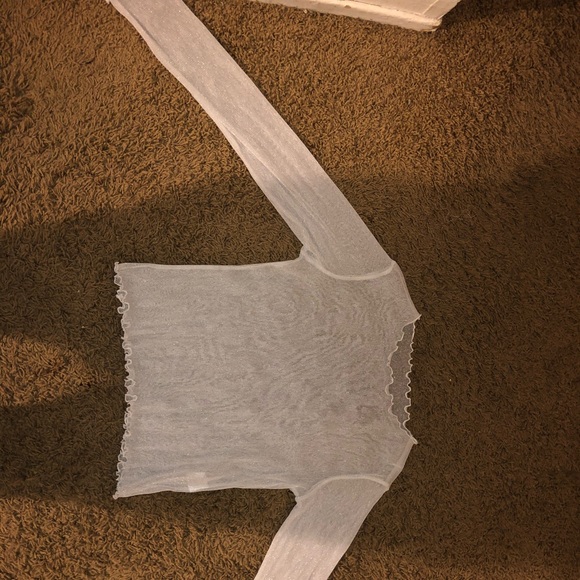 Long sleeve sheer shirt - Picture 2 of 3